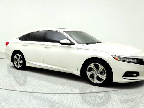 Used 2018 Honda Accord EX-L image 3