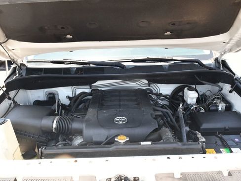 Used 2017 Toyota Tundra Limited RWD image 12