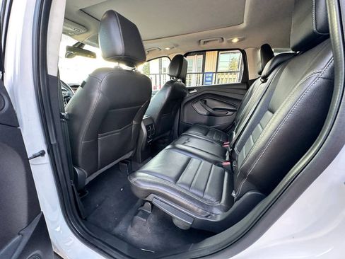 Used 2014 Ford Escape Titanium w/ Equipment Group 401A AWD/4WD image 18