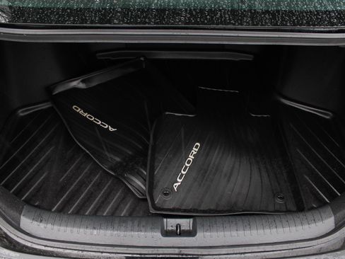 Used 2024 Honda Accord LX image 8
