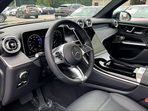 Used 2026 Mercedes-Benz GLC 300 4MATIC image 14