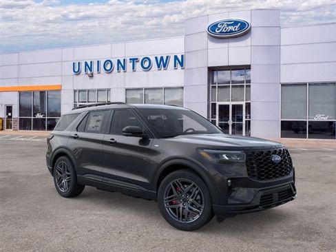 Used 2026 Ford Explorer ST-Line w/ ST-Line Street Pack AWD/4WD image 7