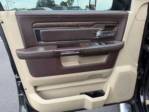 Used 2017 RAM 1500 Laramie Longhorn AWD/4WD image 11
