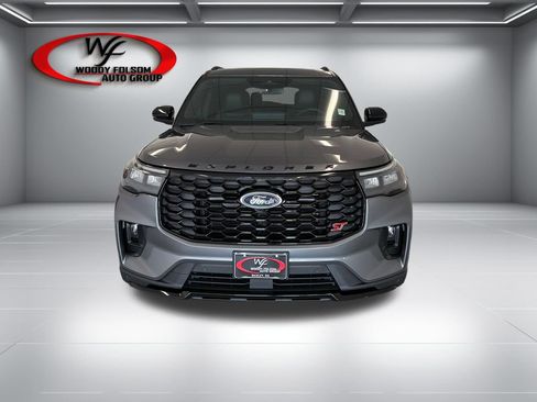New 2026 Ford Explorer ST RWD image 2