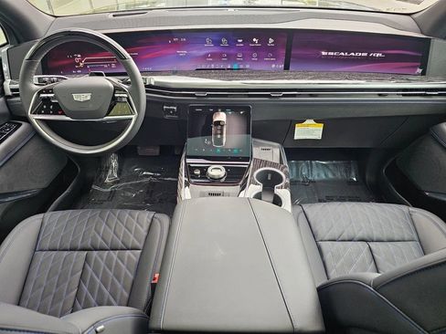 New 2026 Cadillac Escalade IQL Luxury AWD/4WD image 20