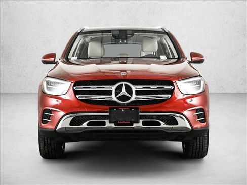 Used 2021 Mercedes-Benz GLC 300 4MATIC image 2