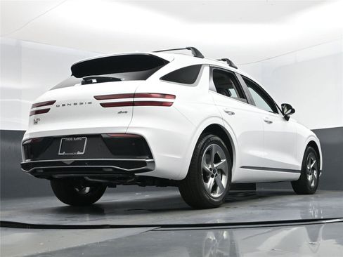 New 2026 Genesis GV70 2.5T Select image 14