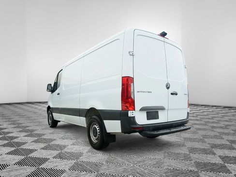 Used 2019 Mercedes-Benz Sprinter 144 Cargo image 3