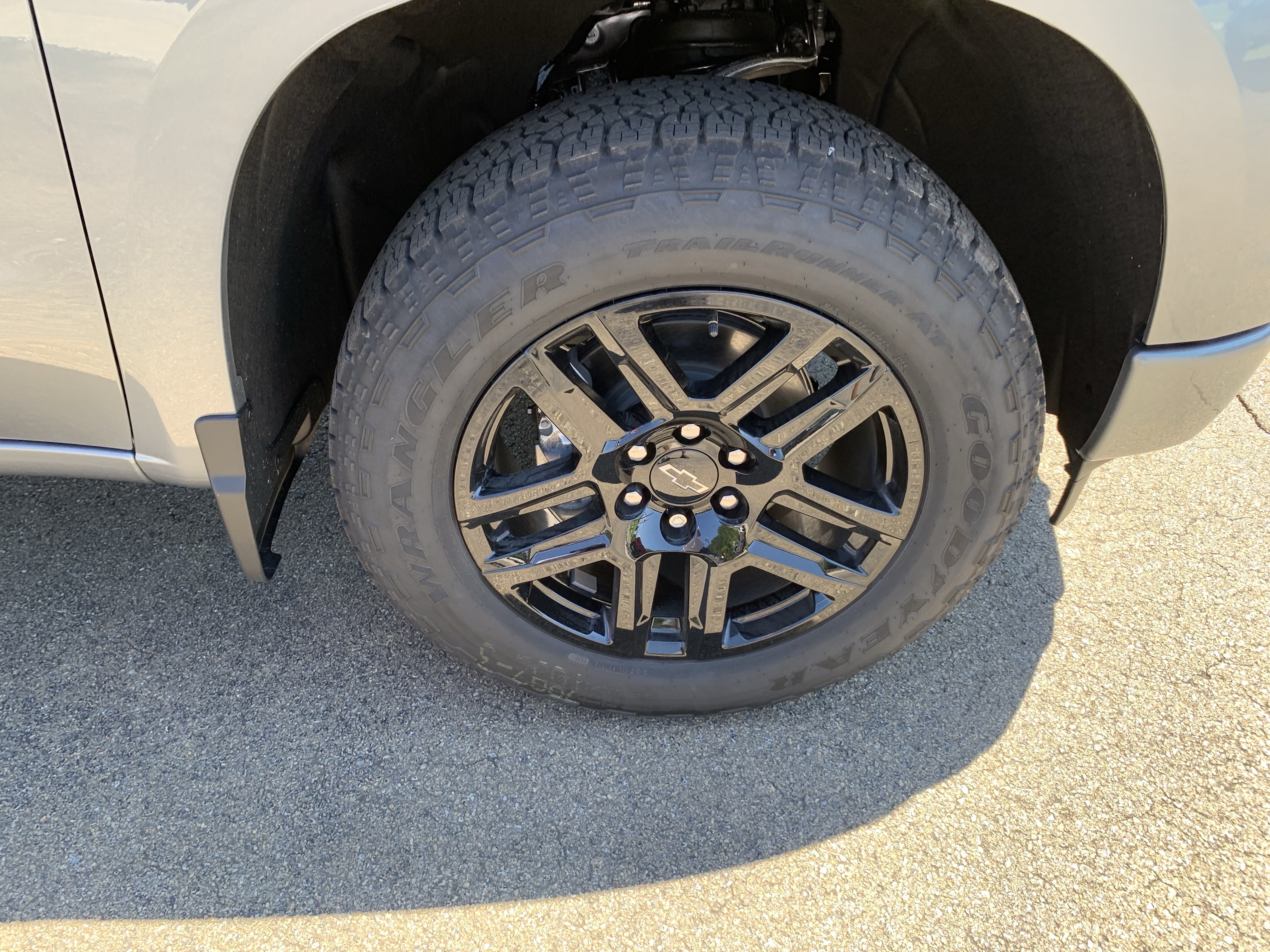 New 2026 Chevrolet Silverado 1500 RST w/ Z71 Off-Road Package AWD/4WD image 23