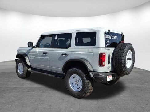 New 2026 Ford Bronco Heritage Edition AWD/4WD image 3