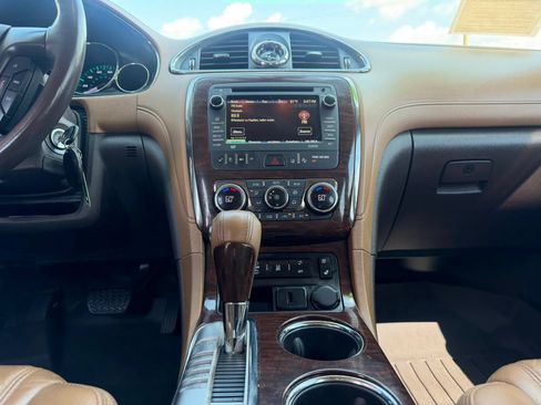 Used 2016 Buick Enclave Premium w/ Enclave Tuscan Edition FWD image 23