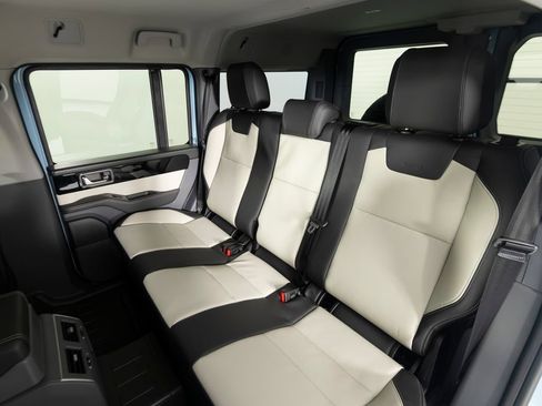 New 2025 INEOS Grenadier Fieldmaster Edition AWD/4WD image 35