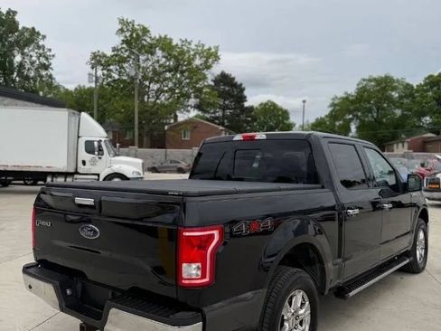 Used 2017 Ford F150 XLT w/ Equipment Group 302A Luxury AWD/4WD image 9