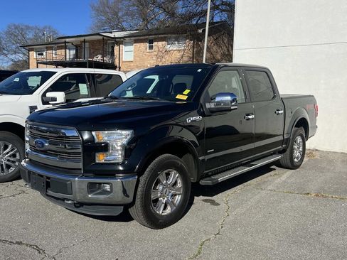 Used 2016 Ford F150 Lariat image 2