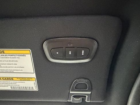 Used 2024 Jeep Compass Latitude w/ Convenience Group AWD/4WD image 21