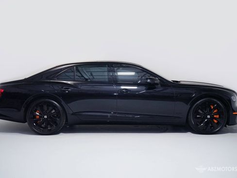 Used 2026 Bentley Flying Spur Plug-In Hybrid AWD/4WD image 3