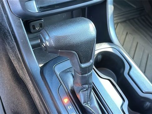 Used 2021 Chevrolet Colorado W/T w/ WT Convenience Package image 16