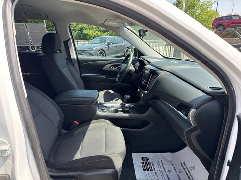 Used 2018 Chevrolet Traverse LS FWD image 31