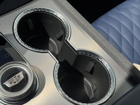 New 2026 Cadillac Vistiq Premium Luxury image 28