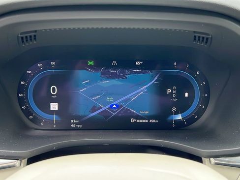 Used 2022 Volvo XC60 B5 Momentum w/ Climate Package image 30