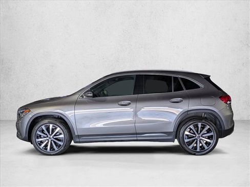 Used 2023 Mercedes-Benz GLA 250 image 12