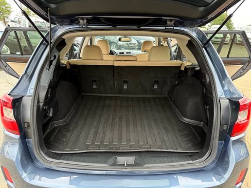 Used 2016 Subaru Outback 2.5i Limited w/ Popular Package #4 image 35