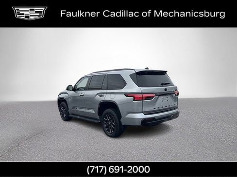 Used 2025 Toyota Sequoia Platinum image 7