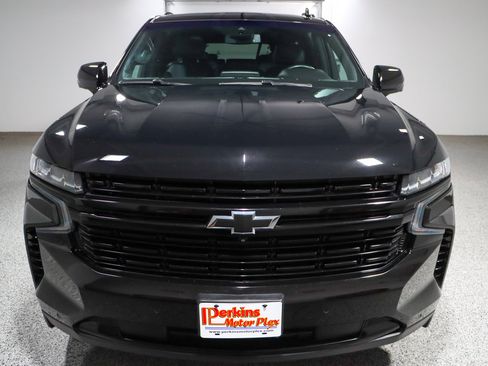 Used 2024 Chevrolet Suburban RST w/ Luxury Package AWD/4WD image 4