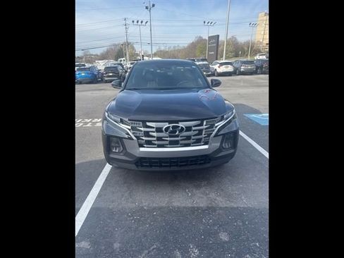 Certified 2024 Hyundai Santa Cruz SE image 2