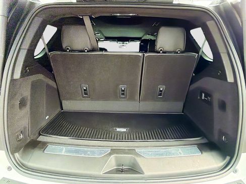 Used 2023 Cadillac Escalade Sport Platinum w/ Heavy-Duty Trailer Package AWD/4WD image 11