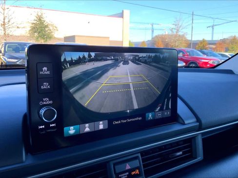 Used 2023 Honda Pilot Touring image 26