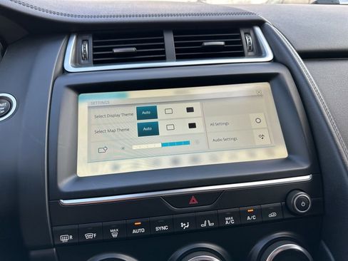 Used 2018 Jaguar E-PACE S image 61