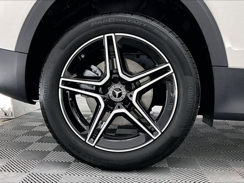 Used 2026 Mercedes-Benz GLB 250 image 8