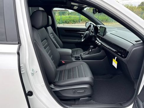 Used 2026 Honda CR-V Sport Touring image 10