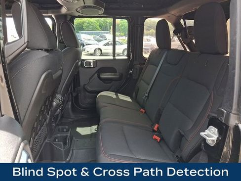 Used 2019 Jeep Wrangler Unlimited Rubicon AWD/4WD image 21