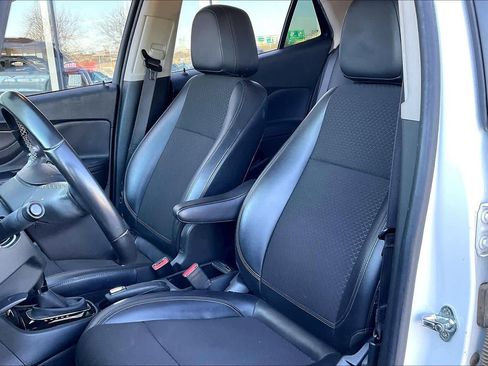 Used 2019 Buick Encore Preferred w/ Safety Package image 8