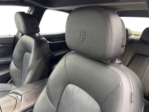 Used 2019 Maserati Ghibli image 27