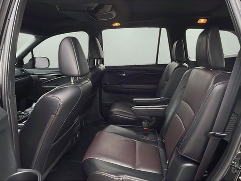 Used 2021 Honda Pilot Black Edition image 18