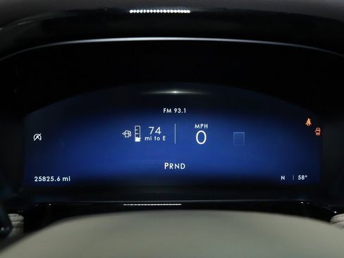 Certified 2023 Lincoln Corsair Reserve image 24