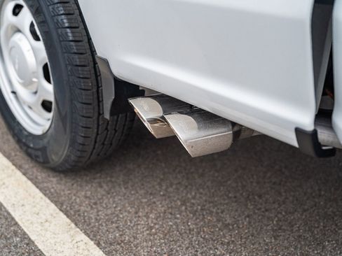 Used 2023 Ford F150 XL image 29