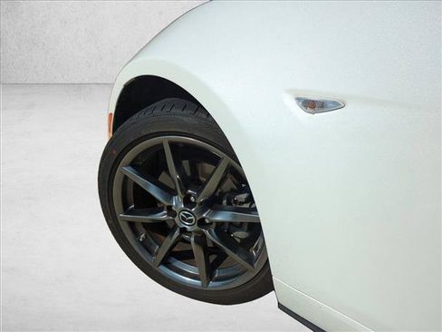 Used 2018 MAZDA MX-5 Miata Grand Touring RWD image 10