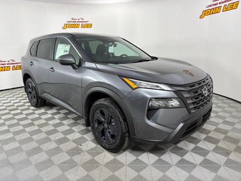 New 2026 Nissan Rogue SV image 9