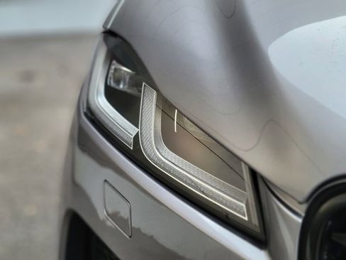 Used 2023 Jaguar F-PACE S image 43