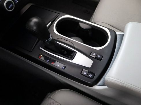 Used 2016 Acura RDX AWD w/ Advance Package image 23