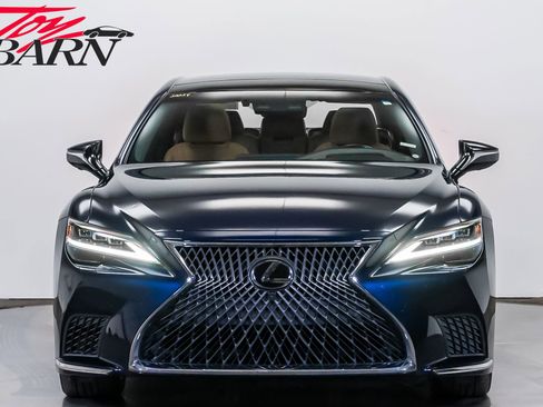 Used 2022 Lexus LS 500 AWD w/ Luxury Package image 8