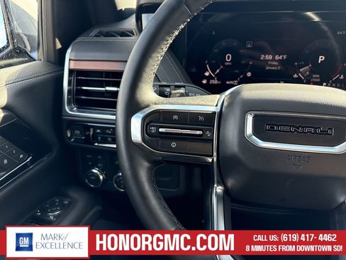Used 2025 GMC Yukon Denali image 32