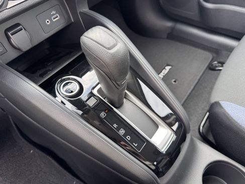 New 2025 Nissan Versa SV w/ Trunk Package image 16