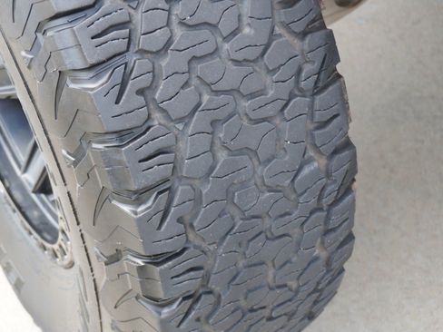 Used 2023 Ford F150 Raptor w/ Equipment Group 802A Raptor R AWD/4WD image 12