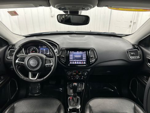 Used 2021 Jeep Compass Limited AWD/4WD image 16