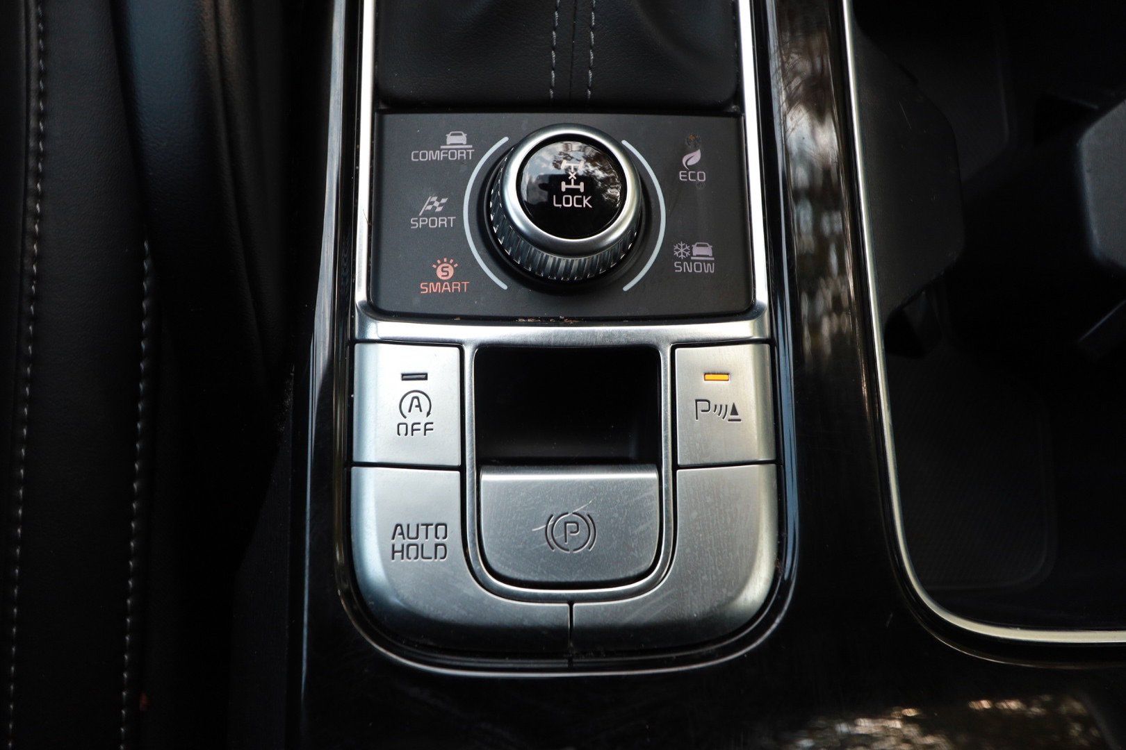 Used 2024 Kia Telluride S w/ S Sunroof Package AWD/4WD image 18